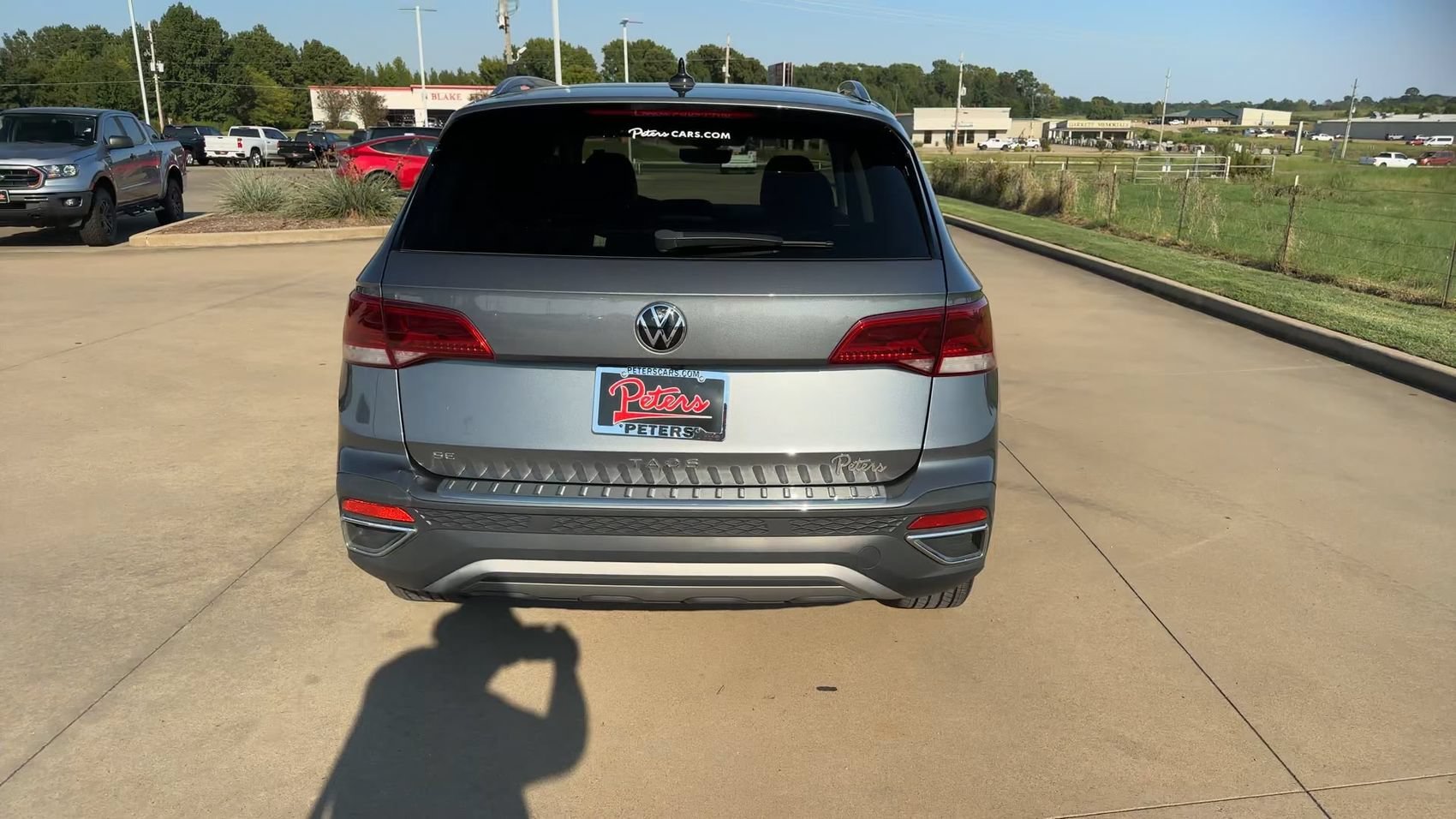 2023 Volkswagen Taos SE - Photo 8