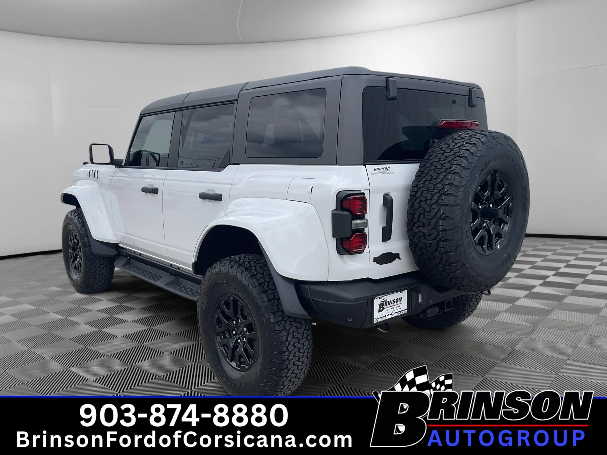 Used 2025 Oxford White Ford Raptor image 5