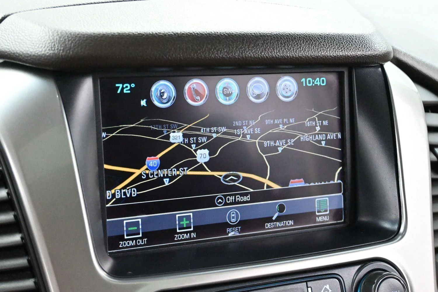 Used 2018 Black Chevrolet Premier image 24
