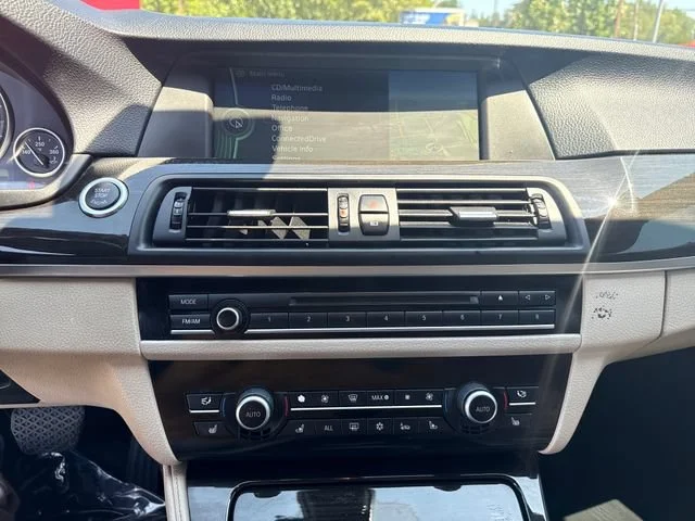 Used 2011 Dark Graphite BMW 550i image 22
