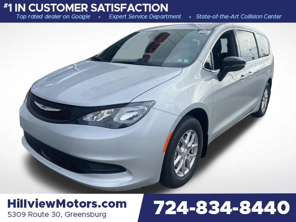 2026 Chrysler Voyager LX's photo