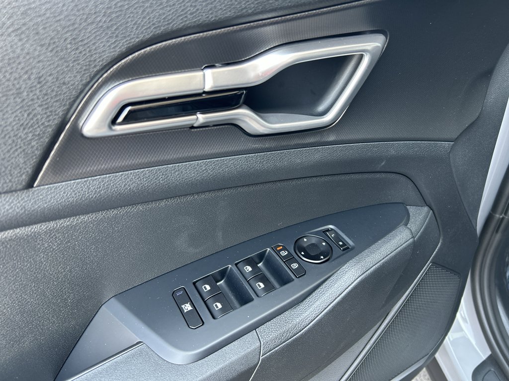New 2027 Wolf Gray Kia S image 17