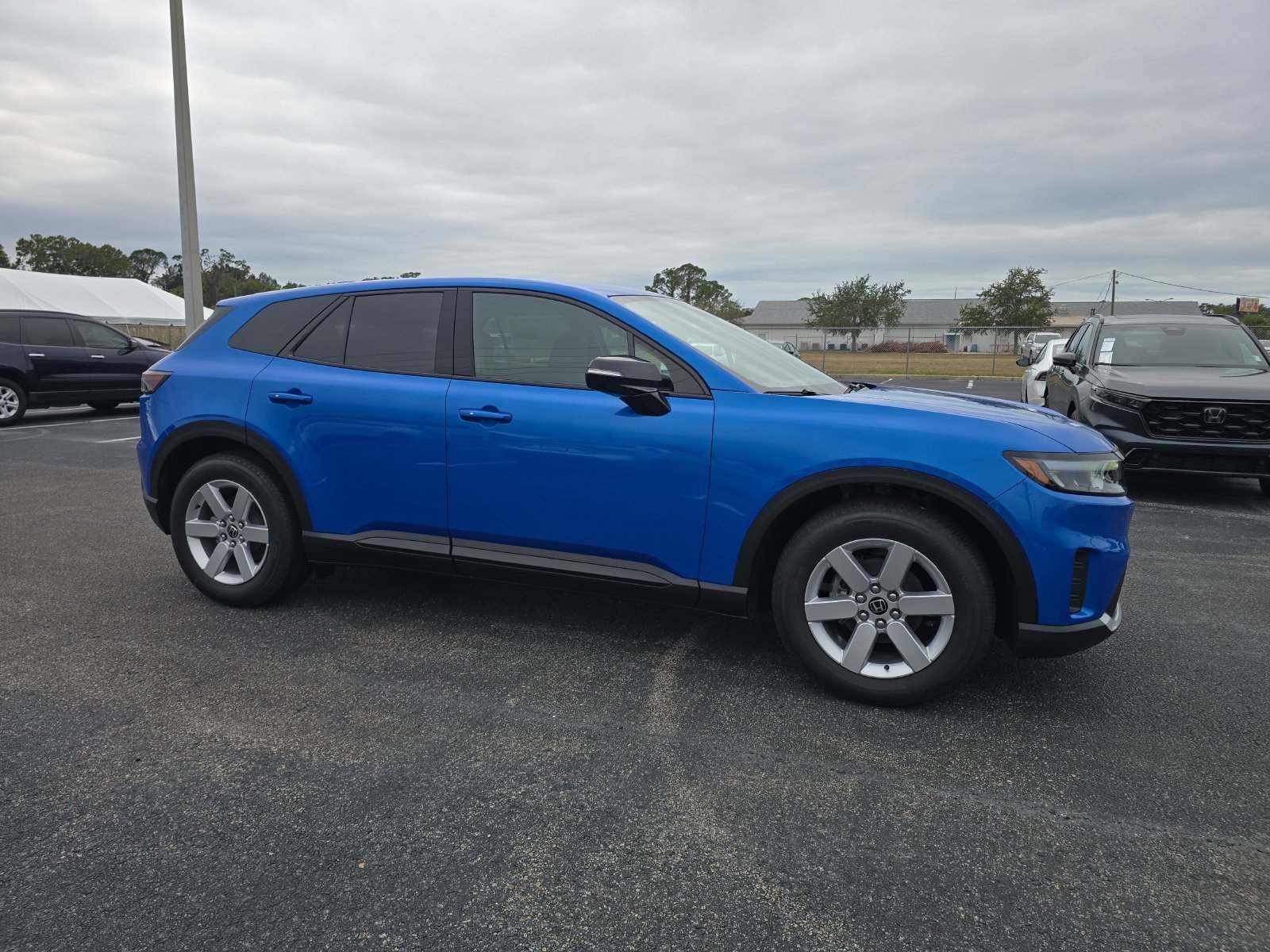 New 2026 Pacific Blue Metallic Honda EX image 2