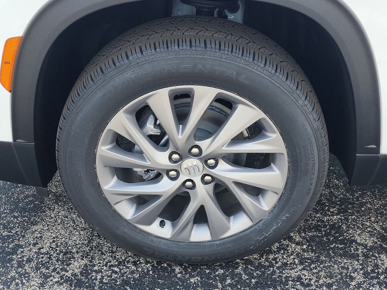 2026 Buick Enclave Preferred - Photo 10