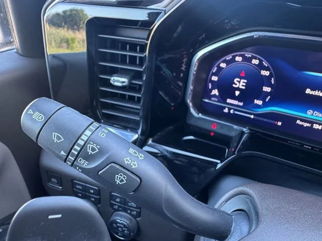 2023 Chevrolet Silverado 1500 LTZ - Photo 12