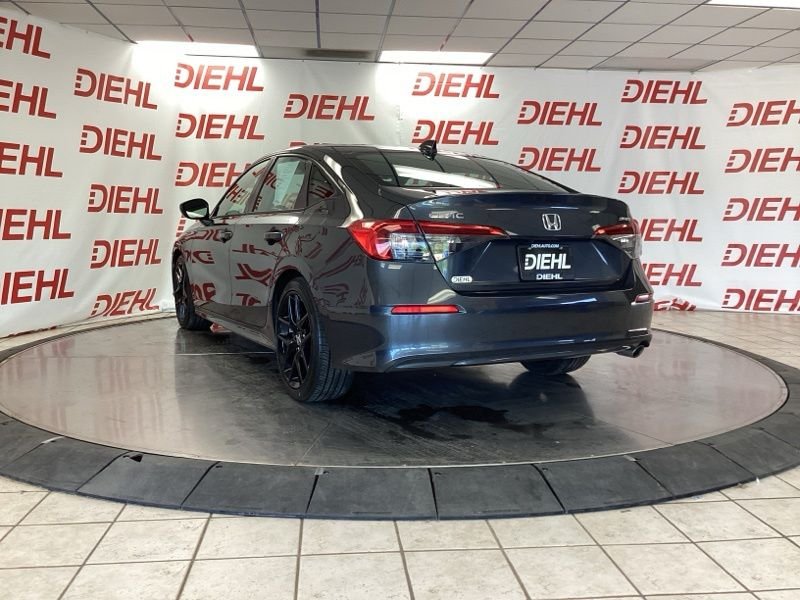 Used 2024  Honda Sport image 5