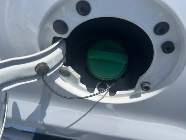 Used 2017 SUMMIT WHITE GMC Denali image 8