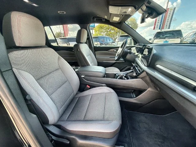 2026 Chevrolet Traverse LT - Photo 27