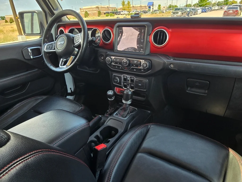 Used 2020 Bright White Clearcoat Jeep Rubicon image 27