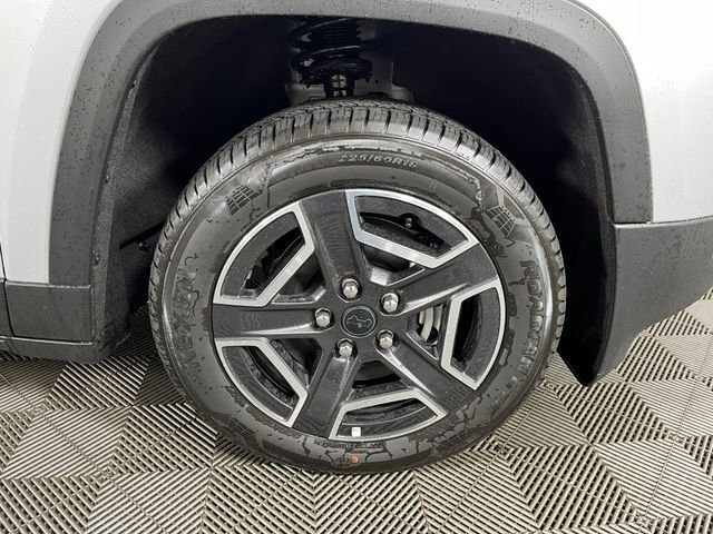 New 2026 Silver Zynith Clearcoat Jeep Laredo image 5