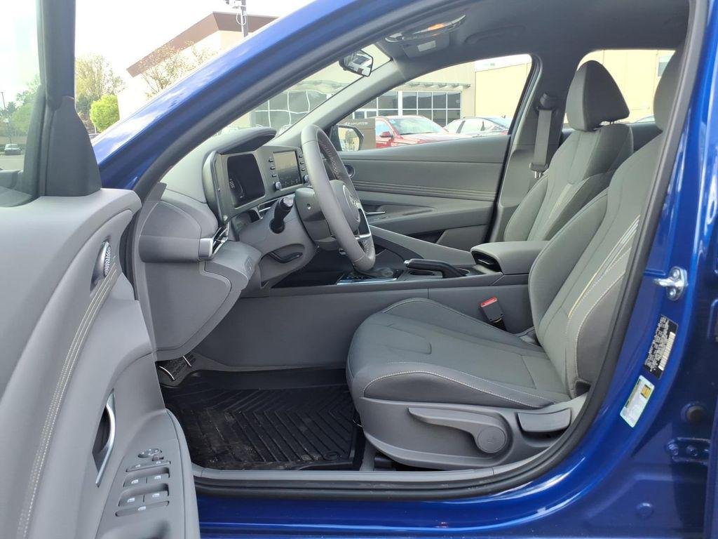 New 2026 Blue Hyundai SEL Sport image 15