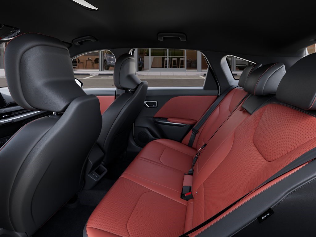 New 2026 Snow White Pearl Kia GT-Line image 18