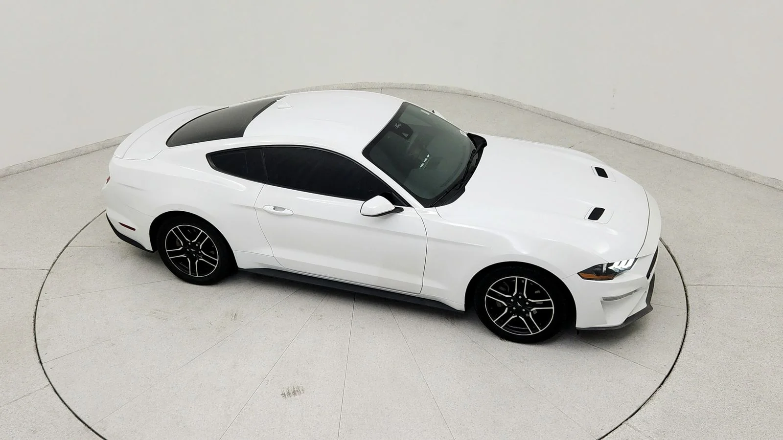 Used 2022 White Ford EcoBoost Premium image 20