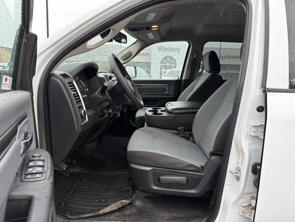 Used 2023 White Ram SLT image 10