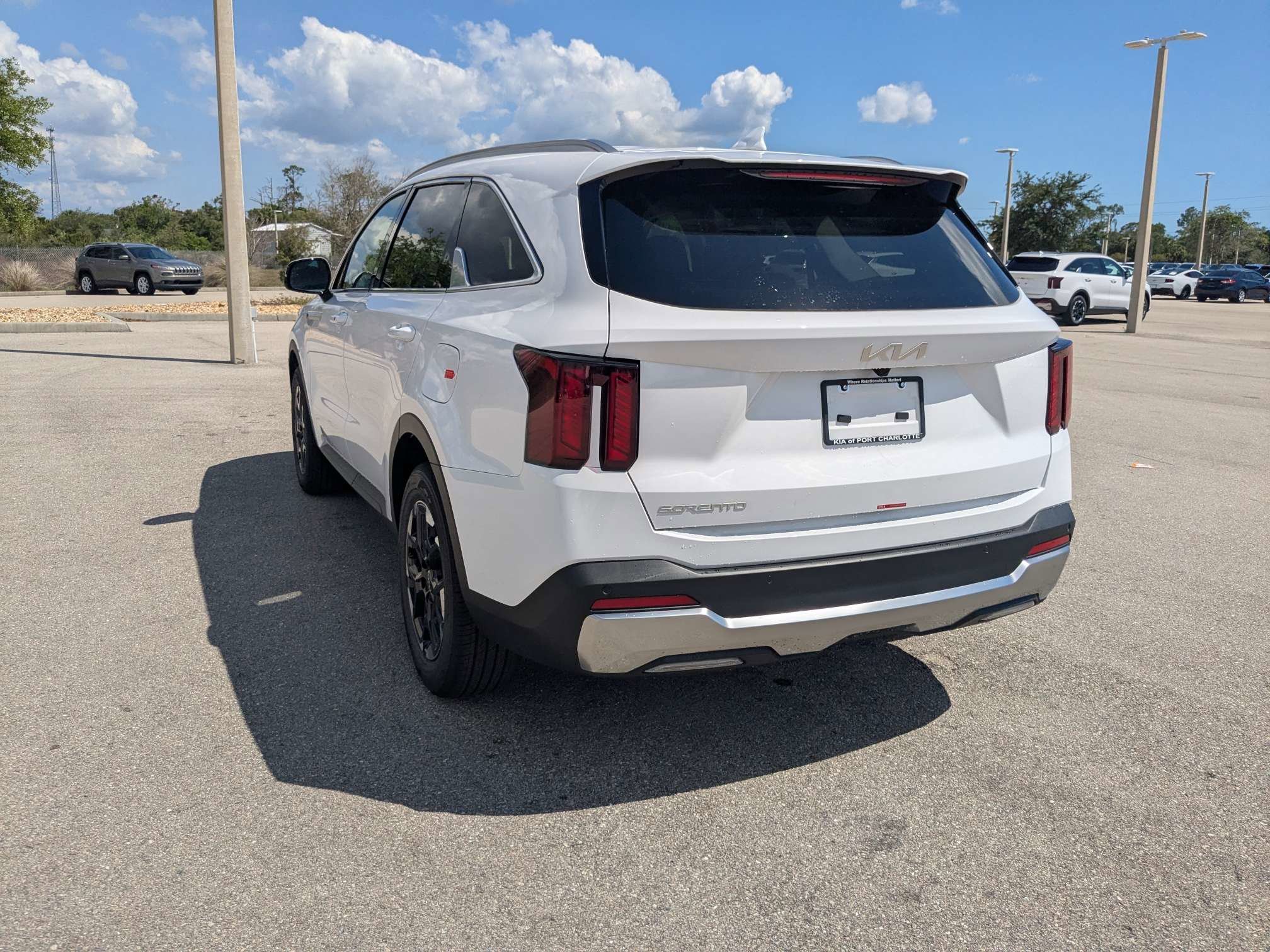 New 2026 Glacial White Kia S image 7