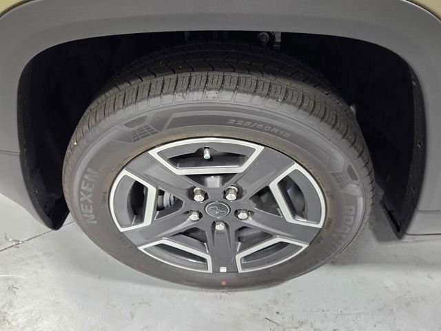 New 2026 41 Exterior Paint Jeep Laredo image 17