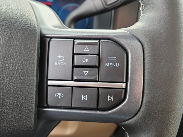 New 2026 Star White Metallic Tri-Coat Ford Lariat image 27