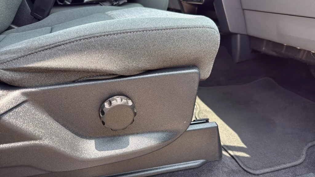 Used 2023 Blue Ford XLT image 24