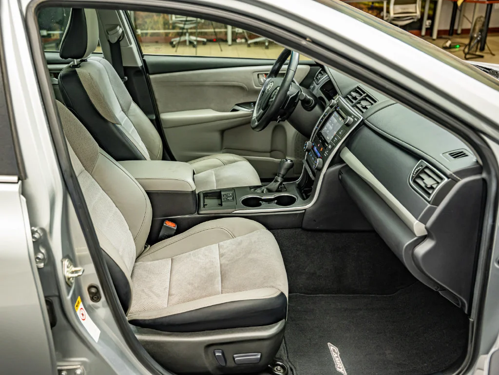 Used 2016 Celestial Silver Metallic Toyota XSE image 24