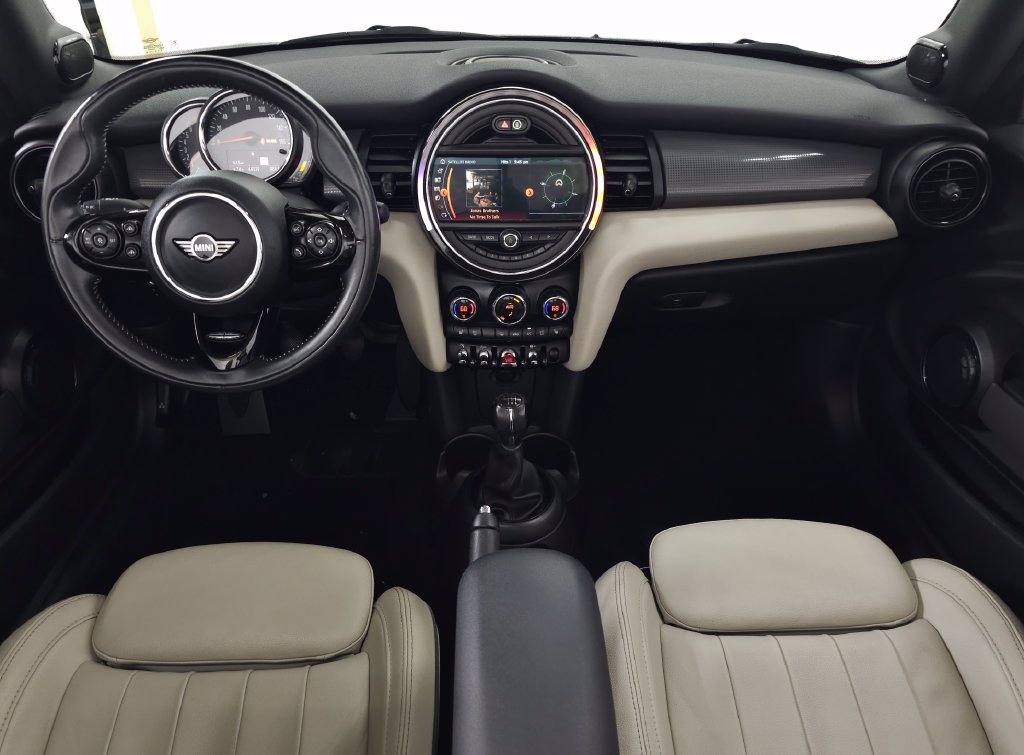 Used 2019 Blue Metallic MINI Iconic image 11