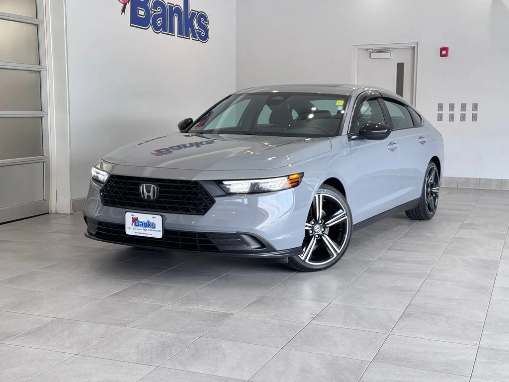 Used 2024 Gray Honda Sport image 2