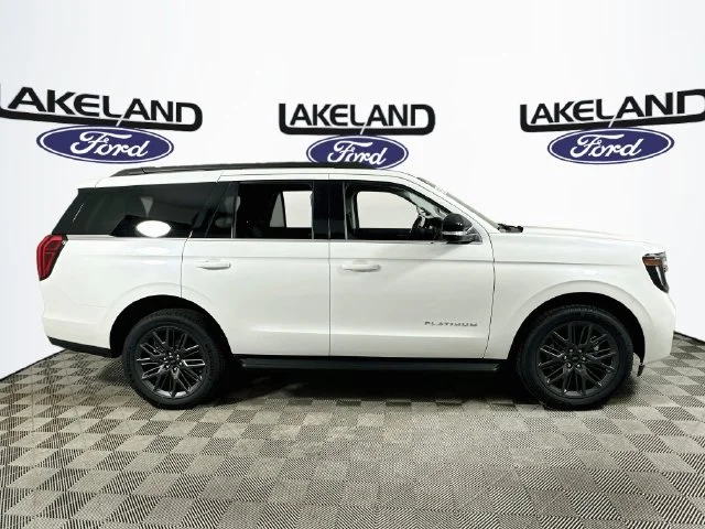 New 2027 White Ford Platinum image 2