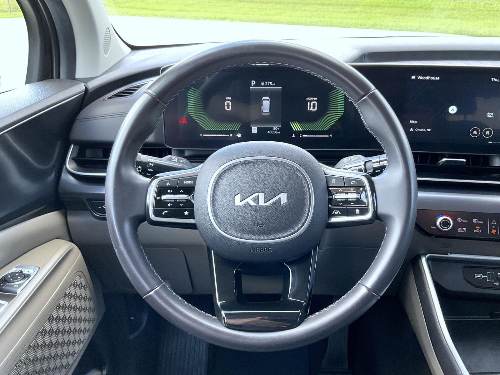 Used 2025 Black Kia LXS image 11