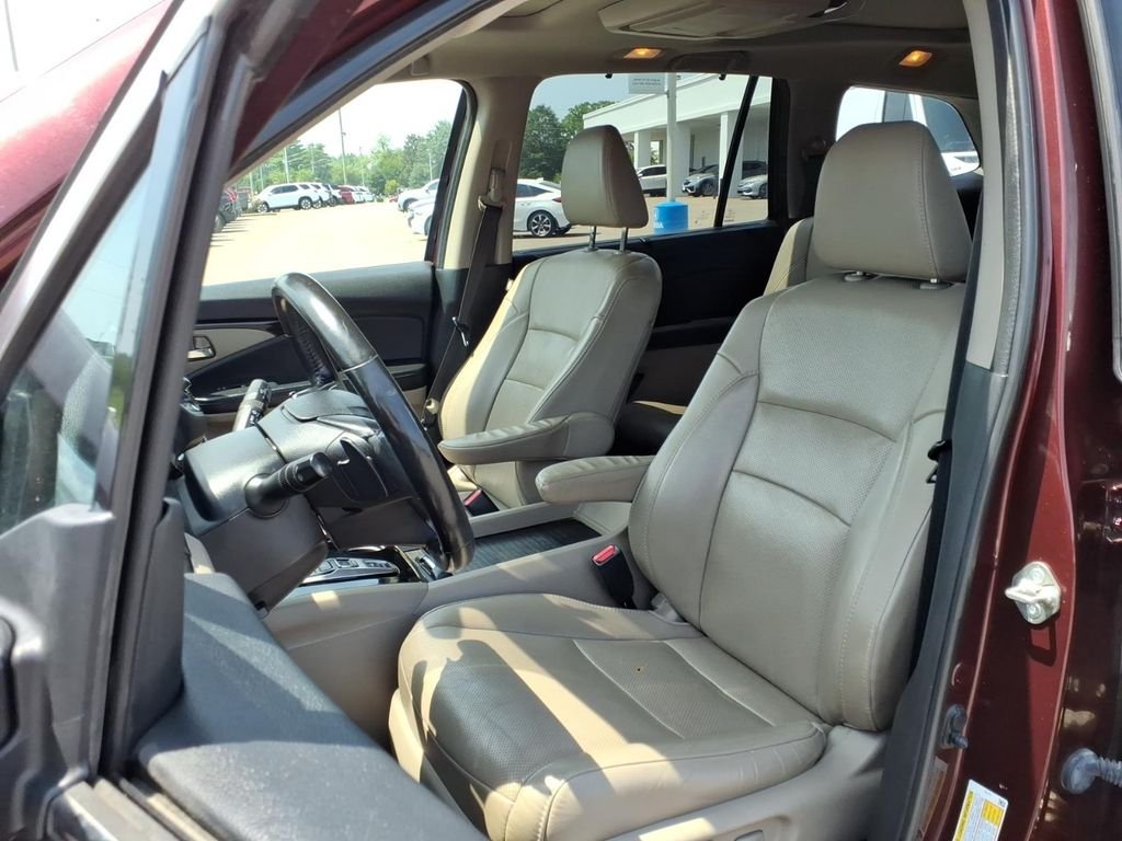 Used 2019 Deep Scarlet Pearl Honda Elite image 2