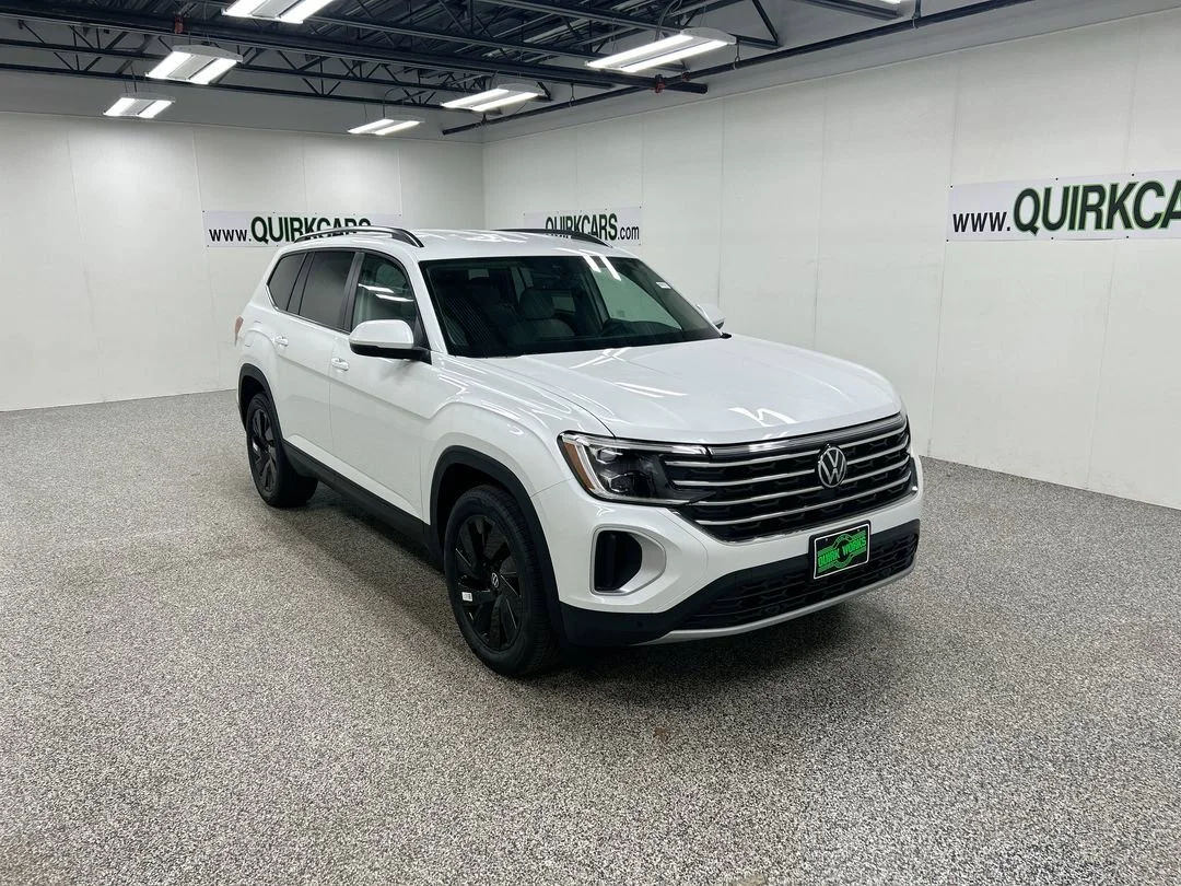 New 2026 Volkswagen Atlas 2.0T SE w/Technology Sport Utility in