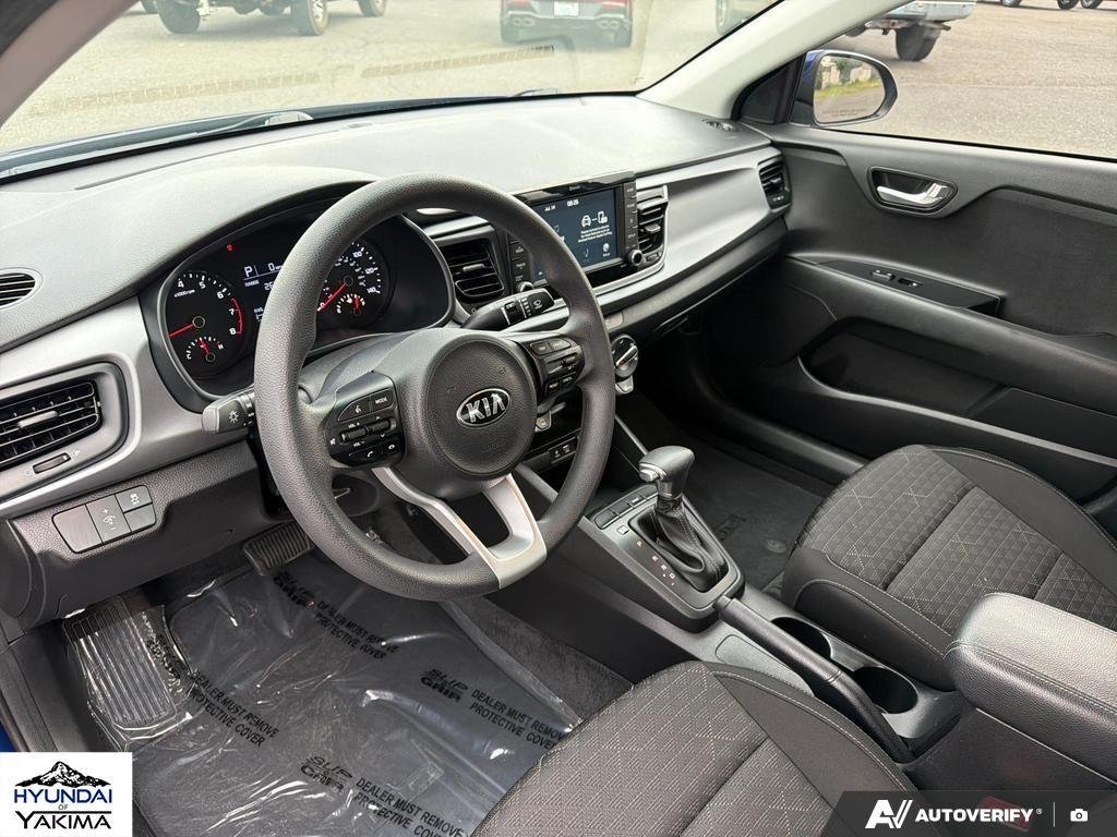 Used 2019  KIA S image 13