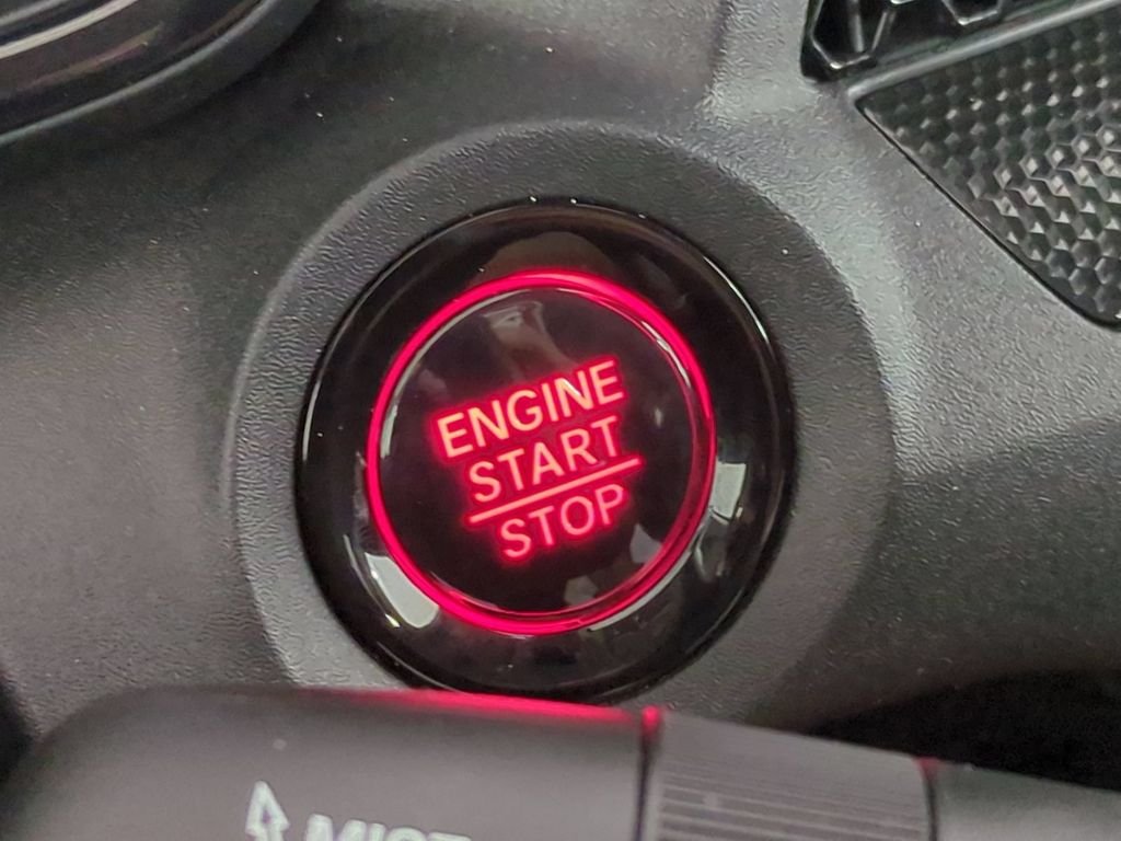 Used 2025  Honda EX image 37