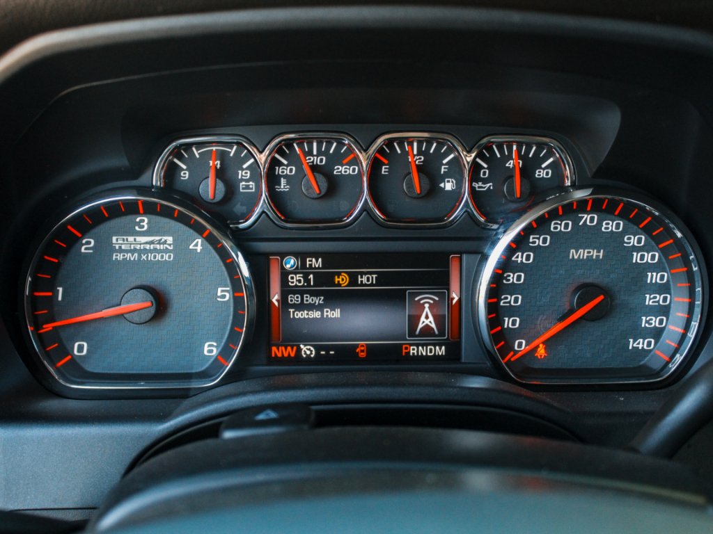 Used 2016 Onyx Black GMC SLT image 16