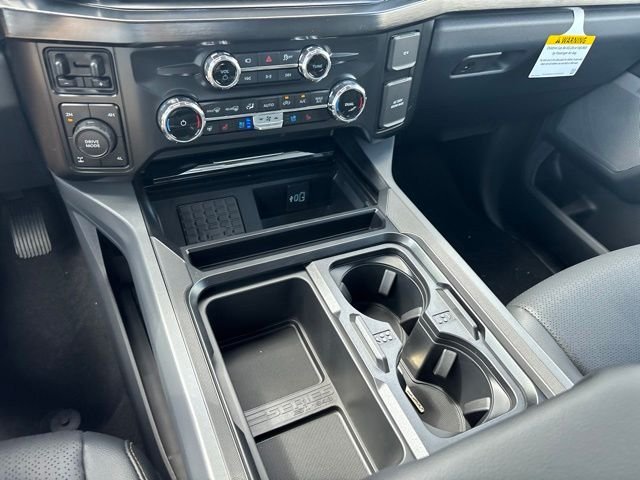 New 2026 Glacier Gray Metallic Tri-Coat Ford F-350® Lariat® image 28