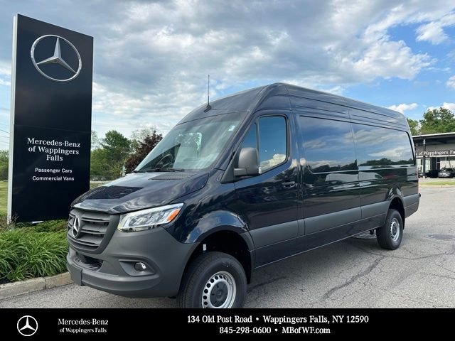 2026 Mercedes-Benz Sprinter 2500 170 WB HO High Roof AWD's photo