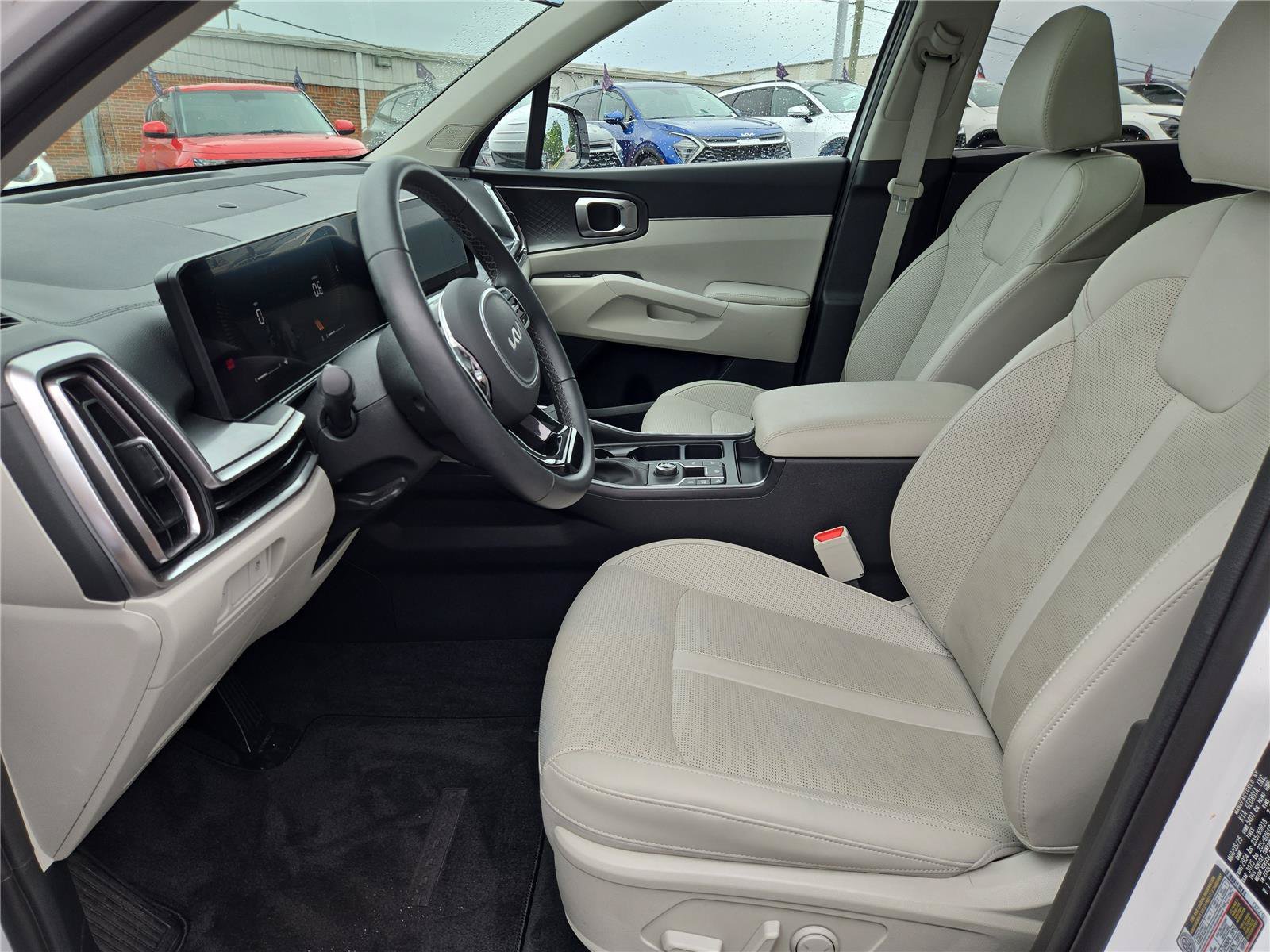 Certified Used 2025 Glacial White Pearl Kia S image 23