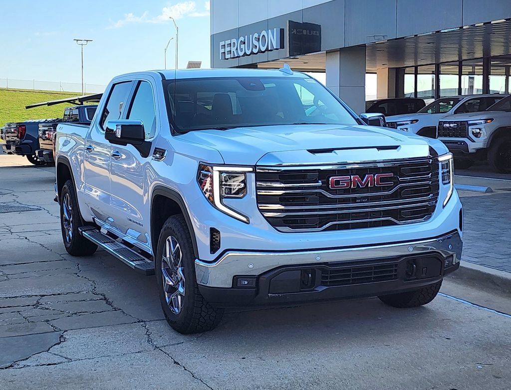 2026 GMC Sierra 1500 SLT - Photo 2