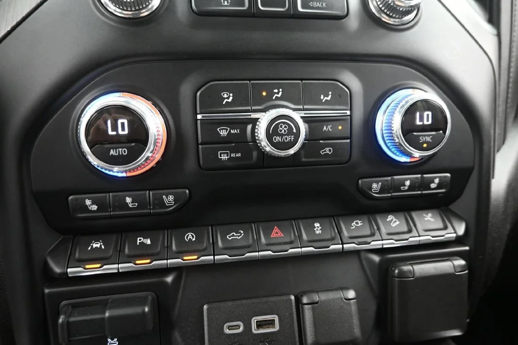 Certified Used 2019 Black GMC Denali image 20