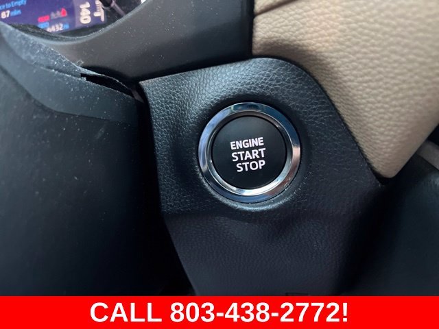 Used 2024  Toyota XLE Premium image 23