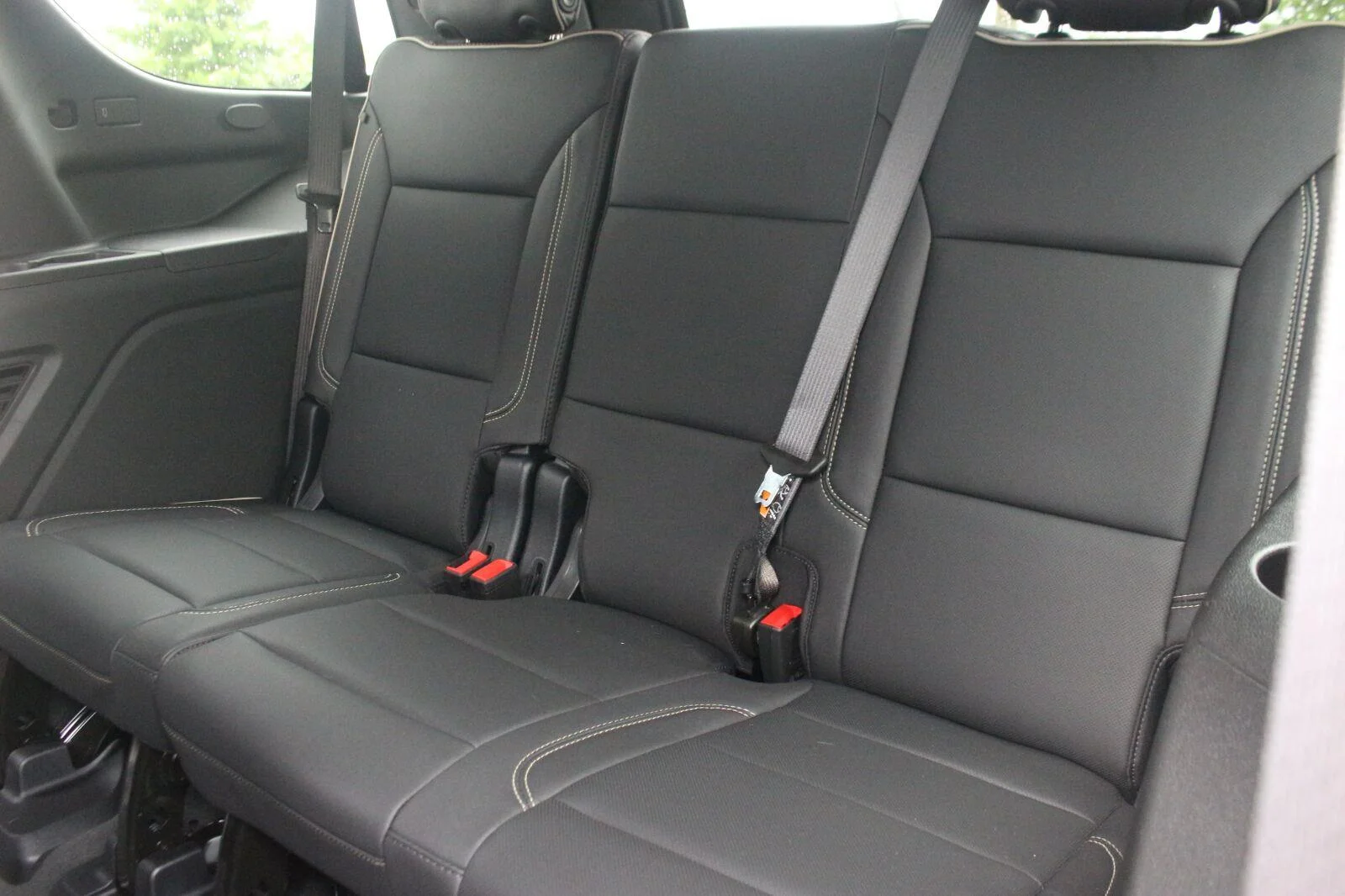 Used 2026 Onyx Black GMC Elevation image 37