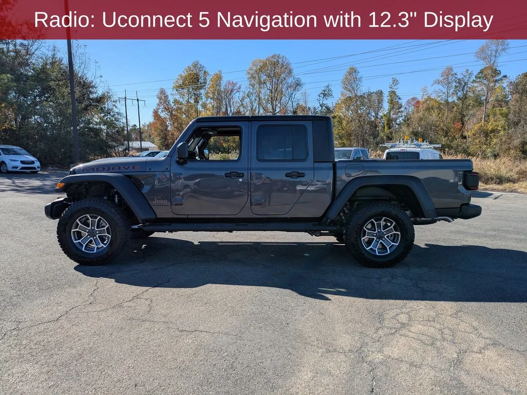 New 2026 Granite Crystal Metallic Clear-Coat Exterior Paint Jeep Mojave image 9