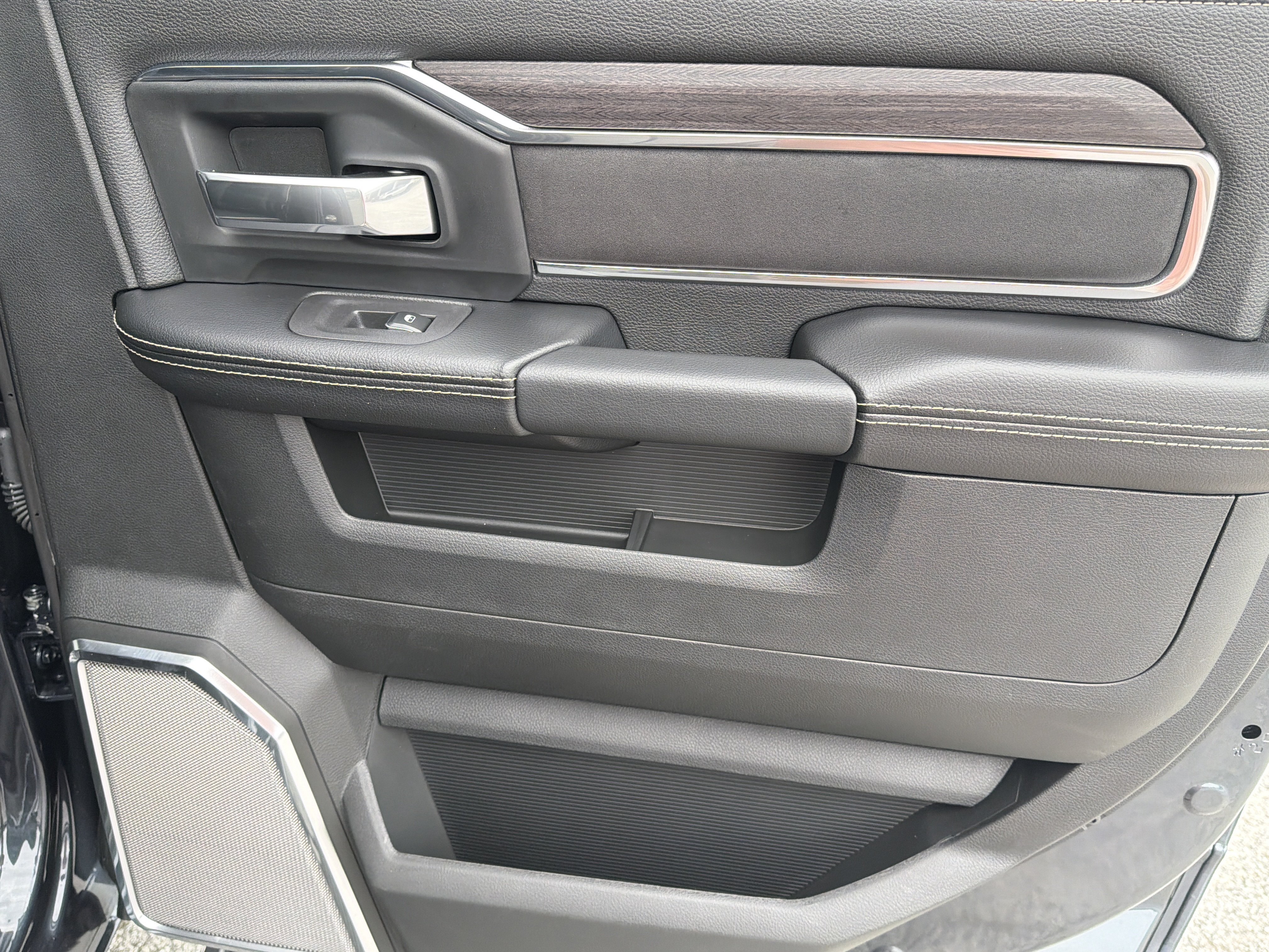 New 2026 Forged Blue Metallic Exterior Paint RAM Laramie image 17