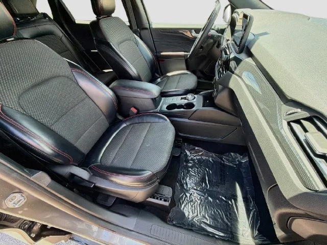 Used 2023 Carbonized Gray Metallic Ford ST-Line image 14