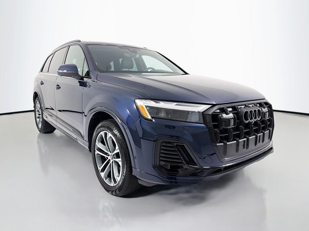 2025 Audi Q7 Premium