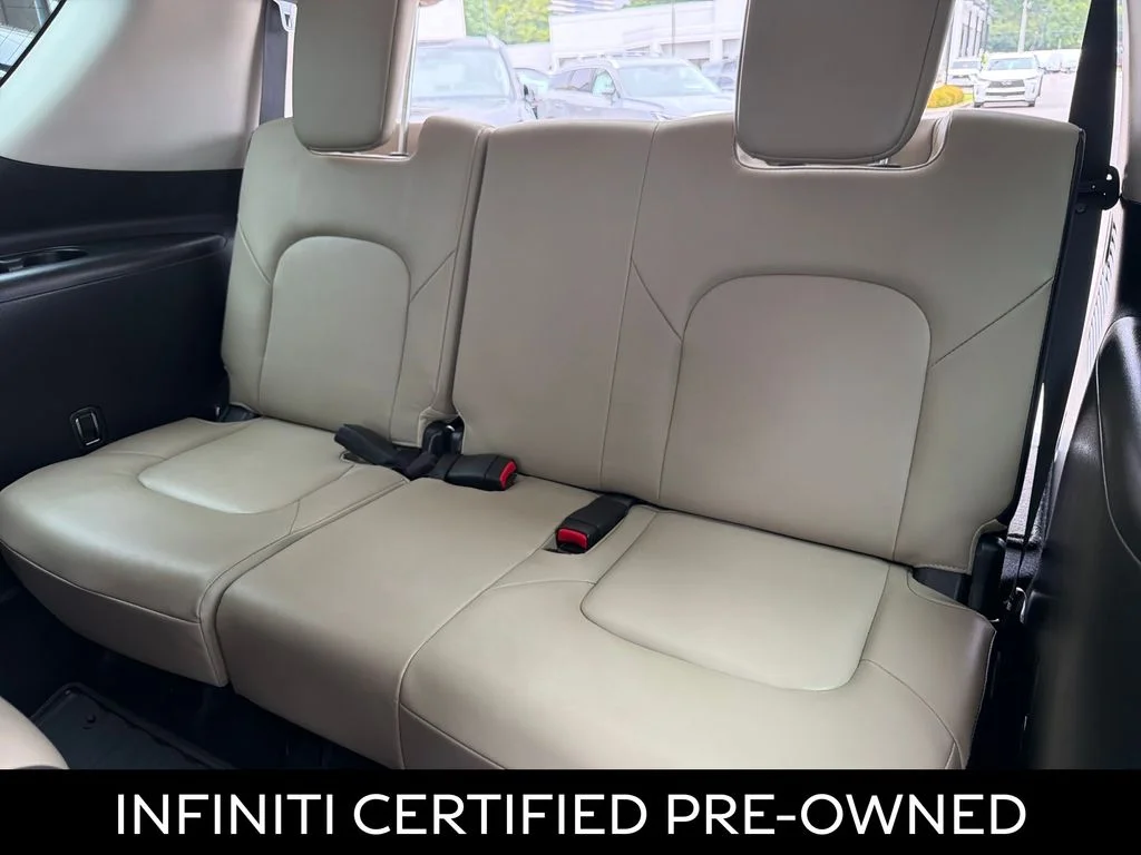 Certified Used 2023 Moonstone White INFINITI Premium Select image 33