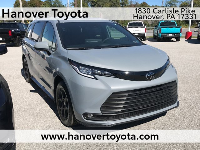 2026 Toyota Sienna Woodland Edition