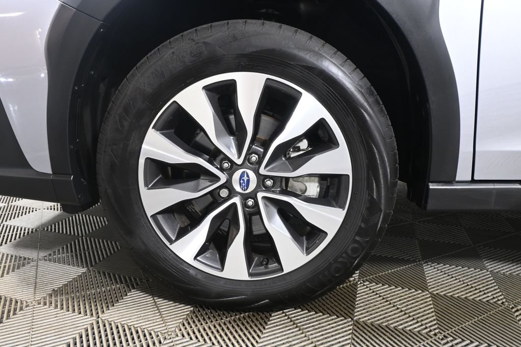 2025 Subaru Outback Limited - Photo 12