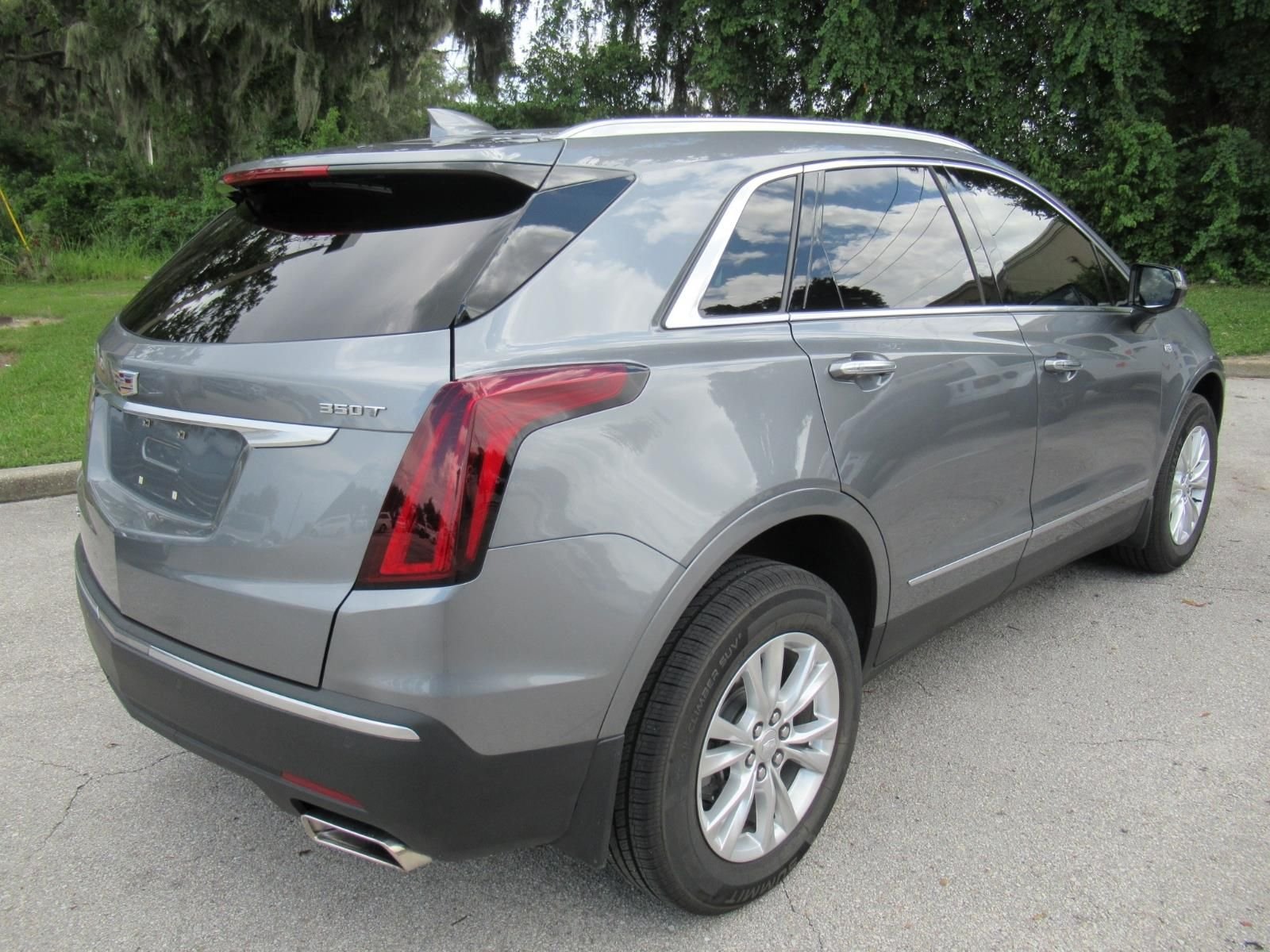 Used 2022 Gray Cadillac Luxury image 6