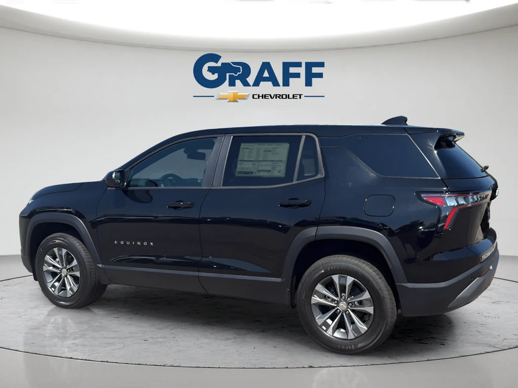New 2027 Mosaic Black Metallic Chevrolet FWD LT image 4
