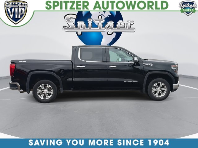 Used 2025 Black GMC SLT image 15