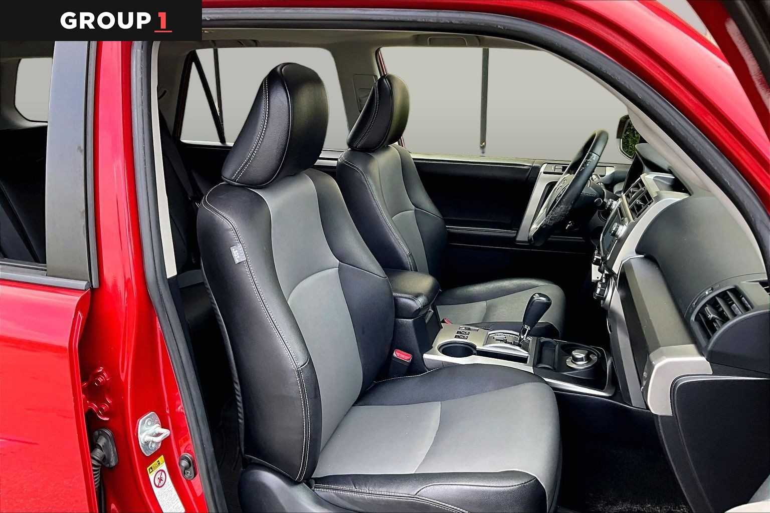 Used 2016 Barcelona Red Metallic Toyota SR5 Premium image 8